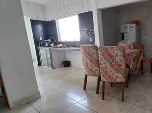 Casa com 3 quartos à venda no bairro Asteca (são Benedito), 233m²