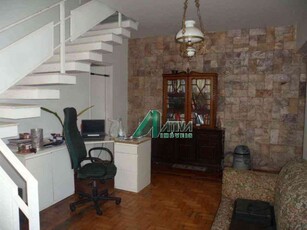 Casa com 3 quartos à venda no bairro Gutierrez, 248m²