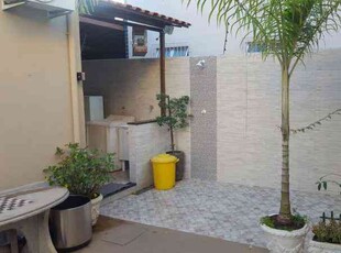 Casa com 3 quartos à venda no bairro Jardim Paquetá, 120m²