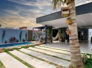 Casa em Condomínio com 4 quartos à venda no bairro Brasília/Plano Piloto, 200m²