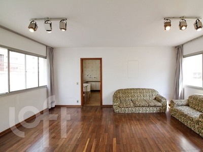 Apartamento à venda em Santa Cecília com 130 m², 3 quartos, 1 suíte, 2 vagas