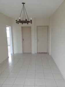 Apartamento para aluguel com 65 m2 tem sala com varanda, 2 quartos, no Tanque em Jacarepag