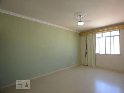 Apartamento para Aluguel - Irajá, 2 Quartos, 84 m2