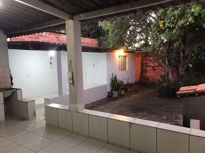Casa 2 quartos no Novo Horizonte