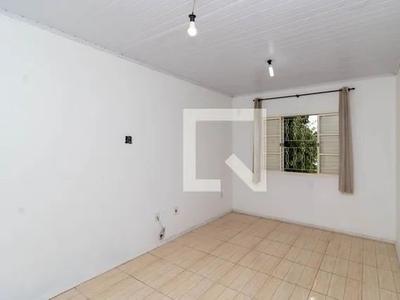 Casa para Aluguel - Rio Branco, 2 Quartos, 60 m2