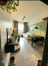 Apartamento à venda em República com 62 m², 2 quartos