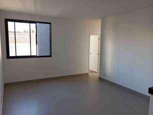 Apartamento com 3 quartos à venda no bairro Grajaú, 80m²