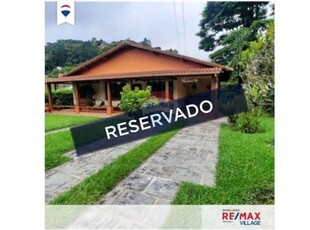 Casa à venda no bairro comary/ teresópolis com 4 quartos com 2 suítes