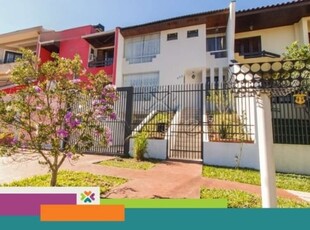 Casa com 3 quartos à venda na rua francisco castelano, 655, jardim das américas, curitiba por r$ 750.000