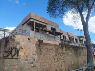 Casa com 3 quartos à venda no bairro Sinimbu, 109m²