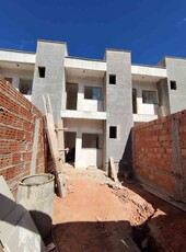 Casa com 3 quartos à venda no bairro Vila Verde, 120m²