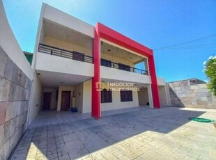 Casa duplex com 4 dormitórios sendo 1 suítes, 568 m² - venda por r$ 730.000 ou aluguel por r$ 4.000/mês - nova descoberta - natal/rn