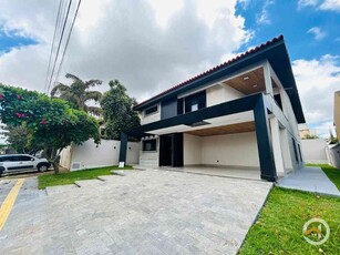 Casa em Condomínio com 4 quartos à venda no bairro Jardim Atlântico, 460m²