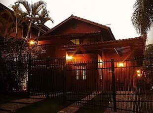 Casa em condomínio fechado com 3 quartos à venda na alameda dos cambarás, 22222, transurb, itapevi, 350 m2 por r$ 2.400.000