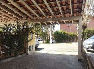 Casa para venda ou locação na granja viana