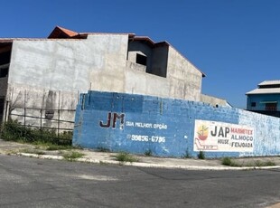 Maravilhosa esquina para comércio ou residência