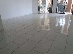 Sala comercial com 1 sala para alugar no centro, jaraguá do sul por r$ 1.100