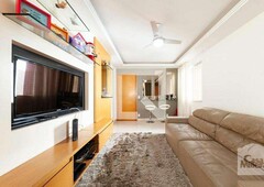 Apartamento com 3 quartos à venda no bairro Castelo, 92m²