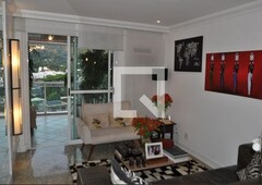 APARTAMENTO no 5º andar com 4 dormitórios e 1 garagem