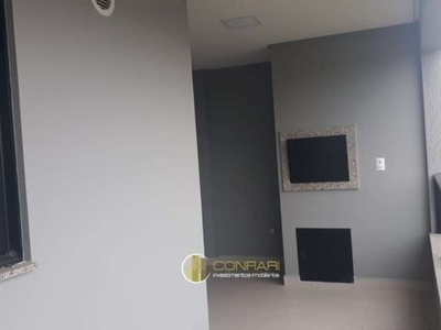 Apartamento anual 3 suítes 2 vagas, meia praia!!