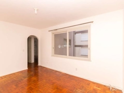 Apartamento com 1 quarto para alugar na rua amélia teles, 174, petrópolis, porto alegre, 84 m2 por r$ 2.290