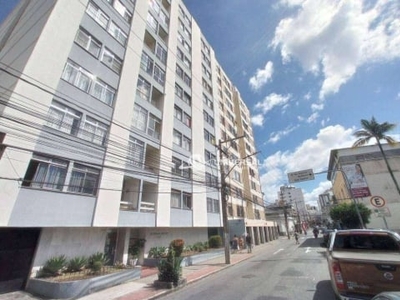 Apartamento com 3 quartos para alugar, 70 m² por r$ 2.201/mês - centro - juiz de fora/mg