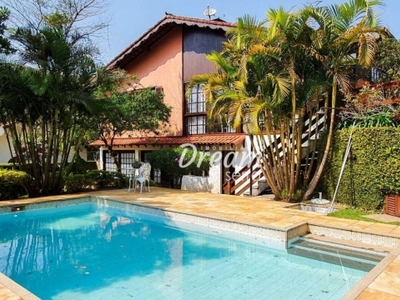 Casa com 3 dormitórios à venda, 174 m² por r$ 1.500.000,00 - comary - teresópolis/rj