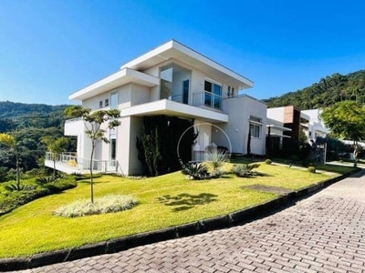Casa com 4 dormitórios à venda, 530 m² por r$ 3.100.000,00 - córrego grande - florianópolis/sc