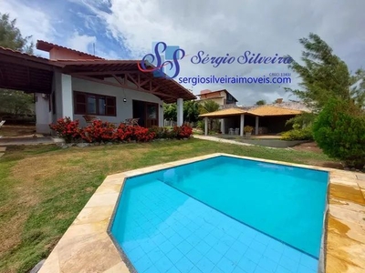 Casa em excelente localização no Porto das Dunas com 3 quartos, piscina