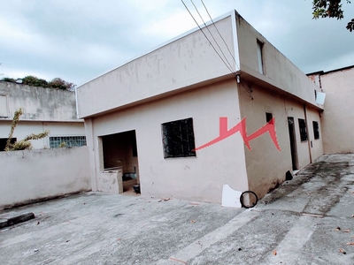 Casa em Trindade, São Gonçalo/RJ de 70m² 2 quartos à venda por R$ 219.000,00