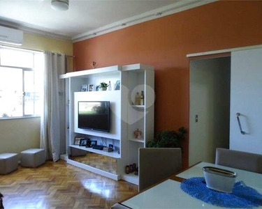 Apartamento - 03 quartos - Vila Isabel