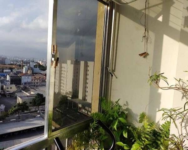 Apartamento no Condomínio Edifício São Franscisco com 1 dorm e 70m, Centro - São Paulo