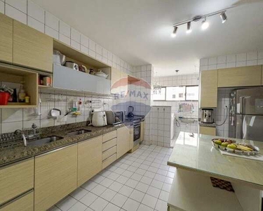 Apartamento para venda possui 138 metros quadrados com 3 quartos em Papicu - Fortaleza - C