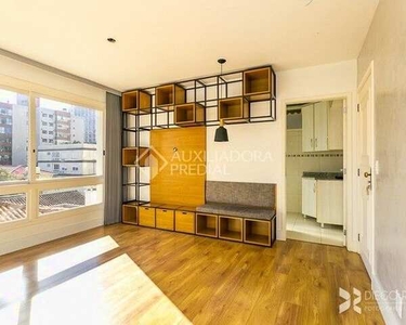 Apartamento para venda possui 72 metros quadrados com 2 quartos em Petrópolis - Porto Aleg