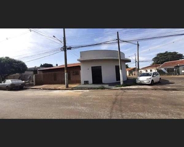 Casa com 3 dorm e 181m, Ourinhos - Ourinhos