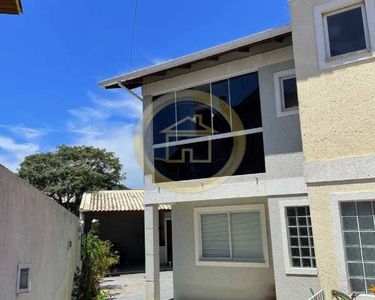 Casa de 2 dormitórios tipo duplex com edícula no Rio Vermelho