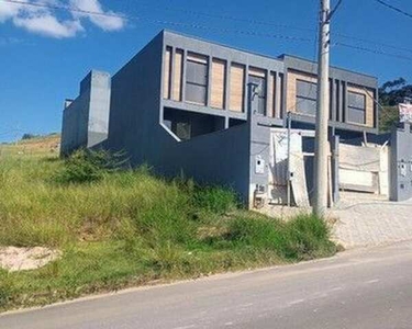 Casa no bairro Jardim São João- 02 quartos, 02 banheiros, acabamento de alto padrão