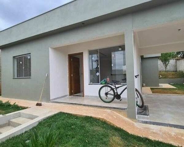 Casa para venda possui 360m² com 03 Quartos e Suíte no bairro Pousada Del Rey em Igarapé