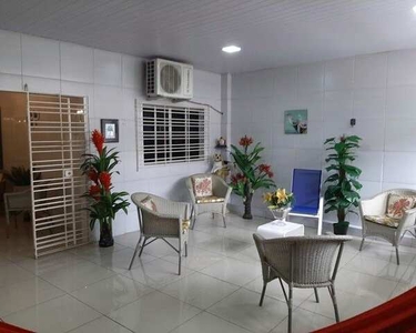 Casa para venda tem 220 metros quadrados com 4 quartos em Engenho do Meio - Recife - PE