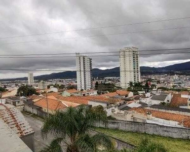 Duplex para venda possui 110 metros quadrados com 3 quartos em Alto Ipiranga - Mogi das Cr