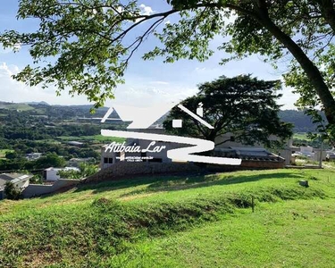 Terreno no Condomínio Porto Atibaia, linda vista para área de lazer do Condomínio e Montan