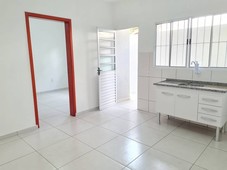 Apartamento para aluguel tem 32 metros quadrados com 1 quarto