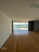 Apartamento à venda em Barra da Tijuca com 130 m², 1 quarto, 1 suíte, 1 vaga