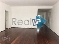 Apartamento à venda em Copacabana com 192 m², 4 quartos, 1 suíte, 1 vaga