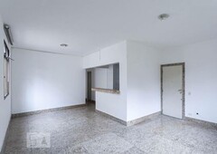 APARTAMENTO no 2º andar com 3 dormitórios e 1 garagem