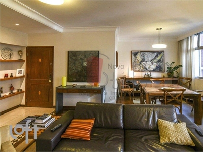 Apartamento à venda em Bela Vista com 150 m², 3 quartos, 1 suíte, 1 vaga