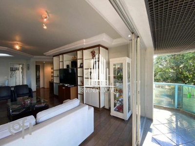 Apartamento à venda em Santo Amaro com 210 m², 4 quartos, 1 suíte, 2 vagas