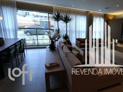Apartamento à venda em Vila Mariana com 131 m², 3 quartos, 1 suíte, 2 vagas