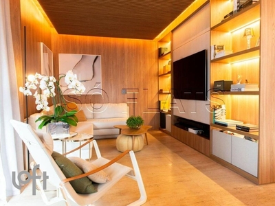 Apartamento à venda em Vila Olímpia com 96 m², 1 quarto, 1 suíte, 4 vagas