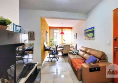 Apartamento com 3 quartos à venda no bairro Fernão Dias, 61m²